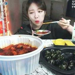 娱乐吃瓜酱美食视频